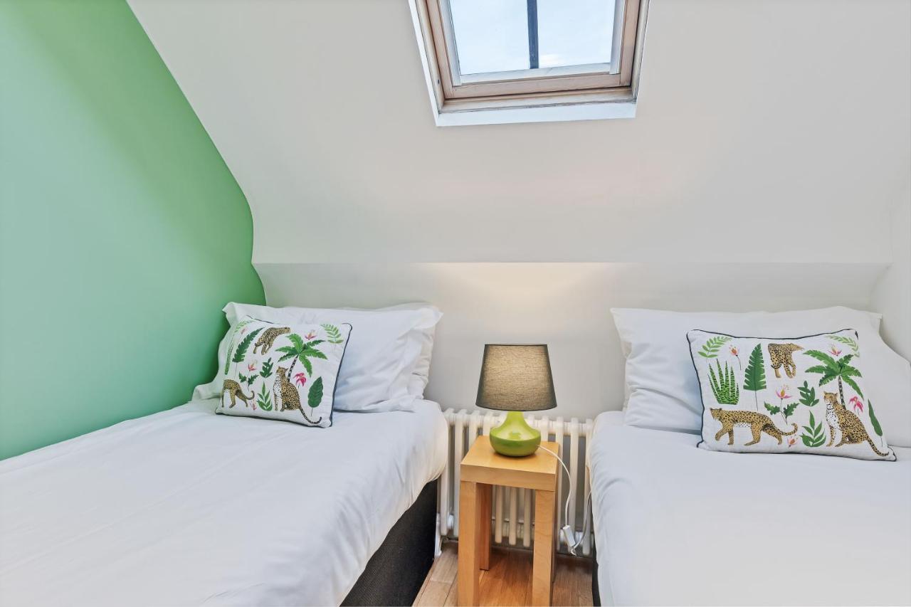 Majestic Mews Apartment With Free Parking - By My Getaways Hove Esterno foto