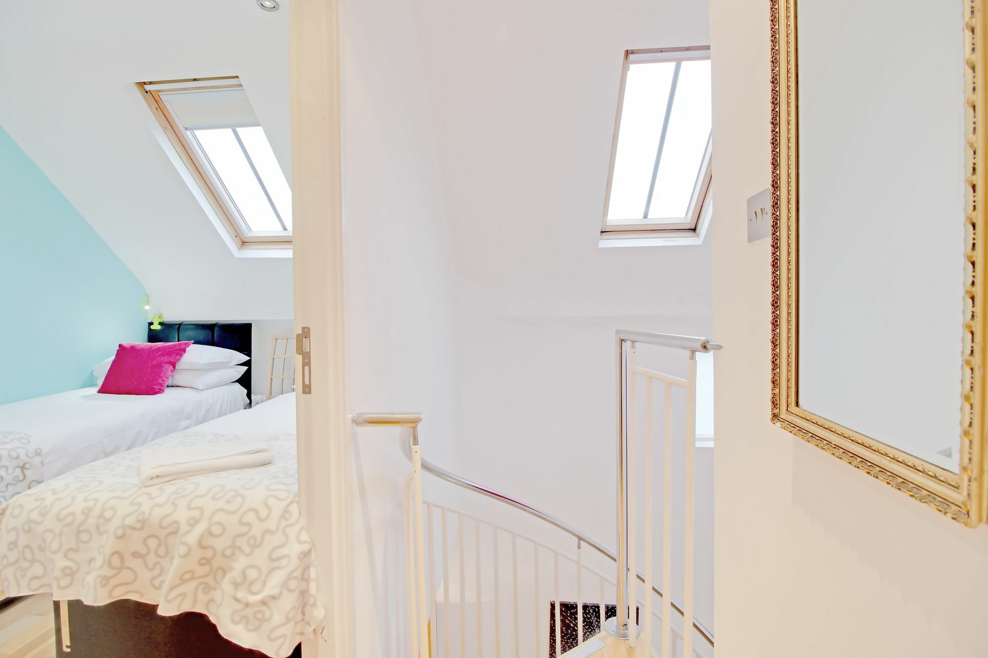 Majestic Mews Apartment With Free Parking - By My Getaways Hove Esterno foto